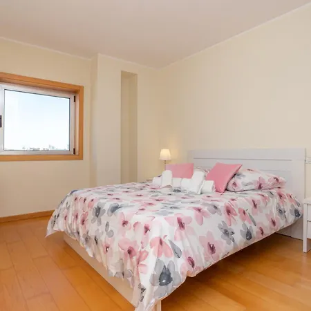 Ocean Village בוארקוס