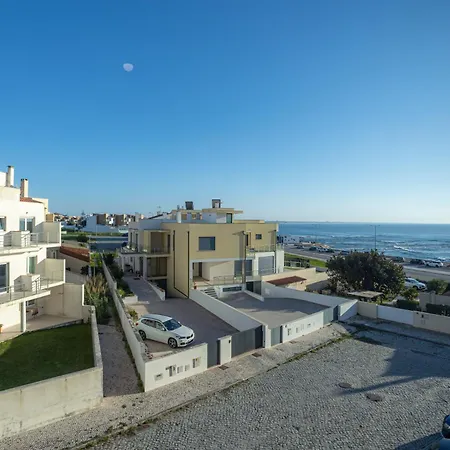 Ocean Village Apartment
